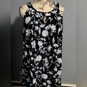 🩵 Floral halter top